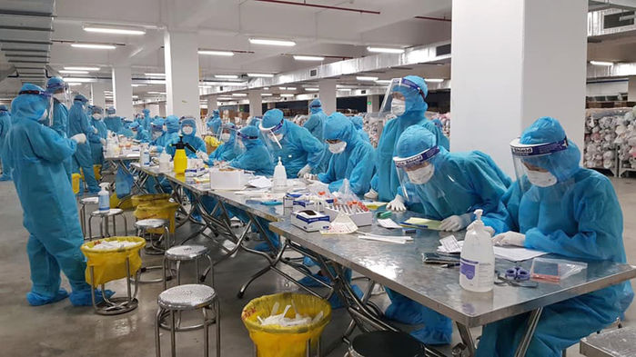 Virus có thể lây trong không khí, VN phát hiện ca mắc dù cách 10m