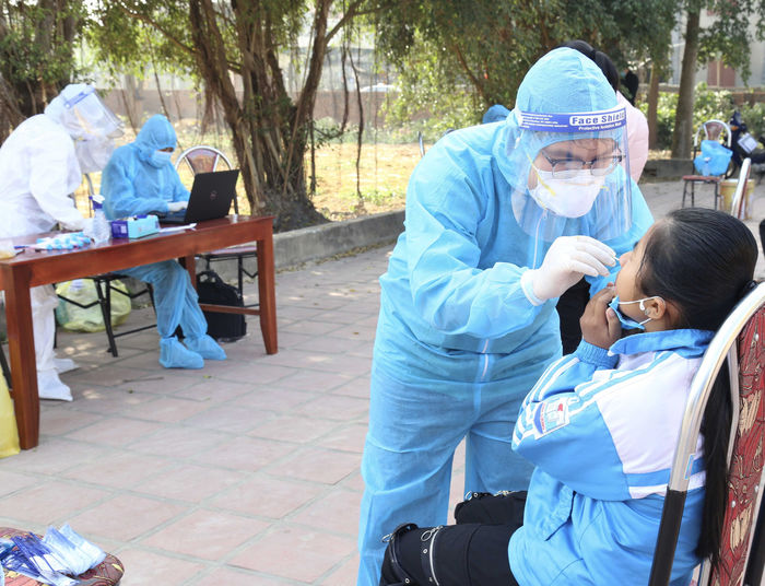 Virus có thể lây trong không khí, VN phát hiện ca mắc dù cách 10m