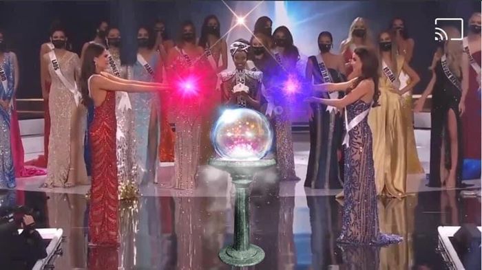 CĐM chế ảnh màn trao giải hoa hậu mùa dịch của Miss Universe 2020
