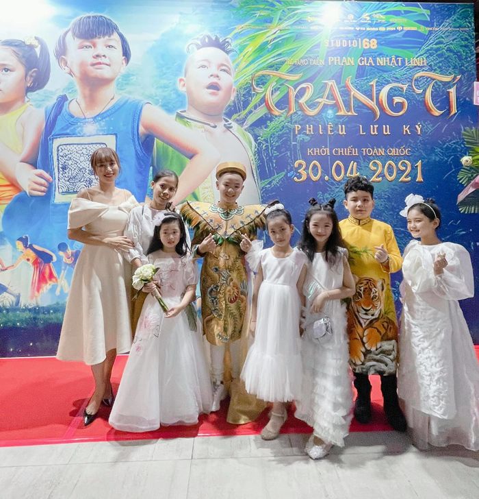 Con gái Mai Phương ca hát, đánh đàn: thừa hưởng gen di truyền từ bố mẹ