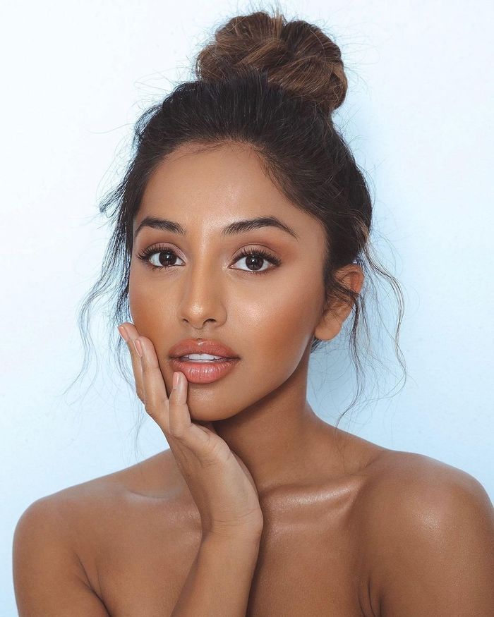 Đối thủ Khánh Vân bé hạt tiêu nhất lịch sử Miss Universe 2020