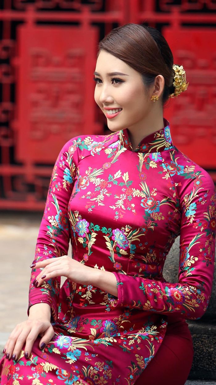 Loạt sao Việt đẹp lung linh trong kiệt tác của NTK Nhật Dũng