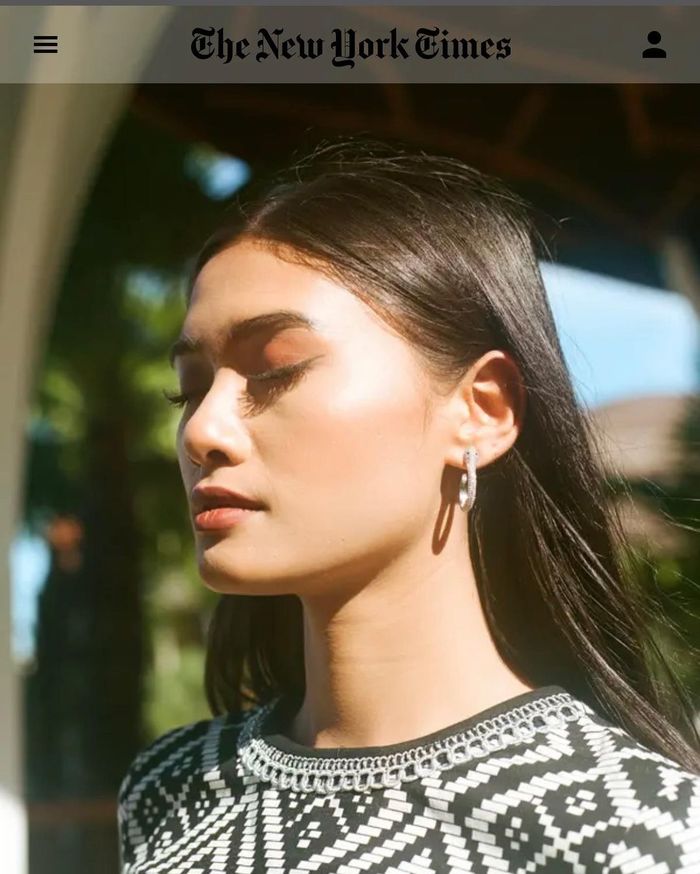 Hoa hậu Myanmar không dám về nước sau khi thi Miss Universe