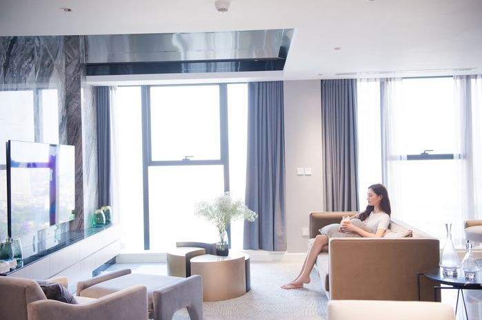 Hoa hậu học giỏi nhất Vbiz tậu penthouse ven sông Hà Nội ở tuổi 20