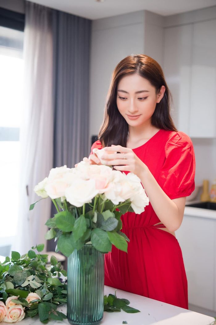 Hoa hậu học giỏi nhất Vbiz tậu penthouse ven sông Hà Nội ở tuổi 20