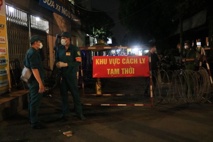 Hỏa tốc: Sân bay Tân Sơn Nhất dừng đón người nhập cảnh từ 27/5