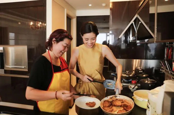 Khám phá mọi ngóc ngách trong căn hộ tầng 16 của Hoa hậu Khánh Vân
