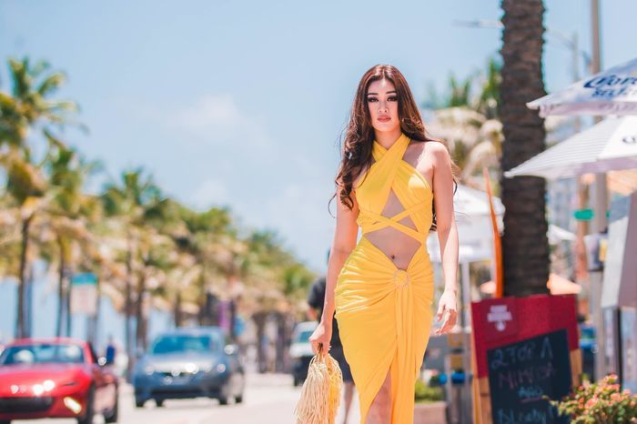 Khánh Vân diện sắc hồng ở ngày 4 Miss Universe: Cân đẹp mọi màu sắc