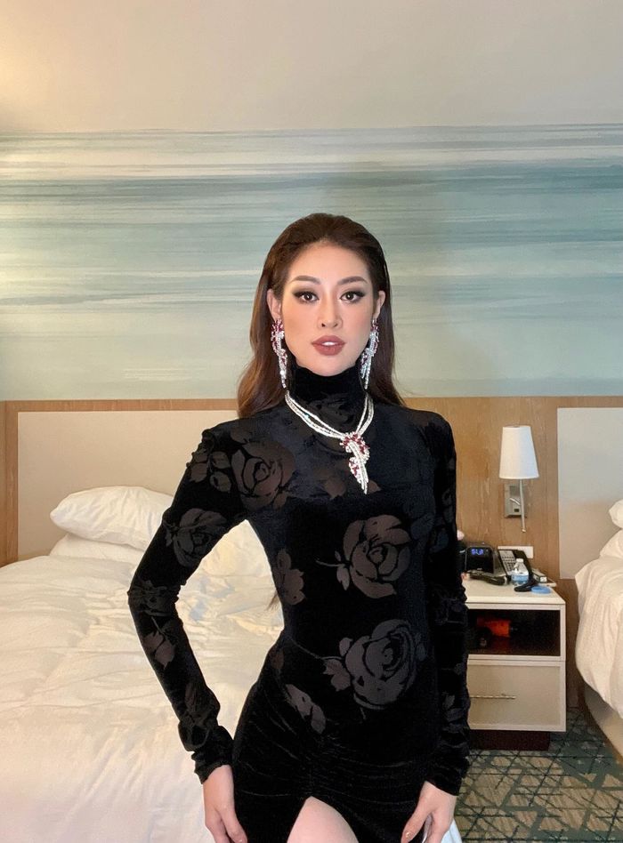 Khánh Vân đứng Top 1 người mặc đẹp nhất Miss Universe 2020