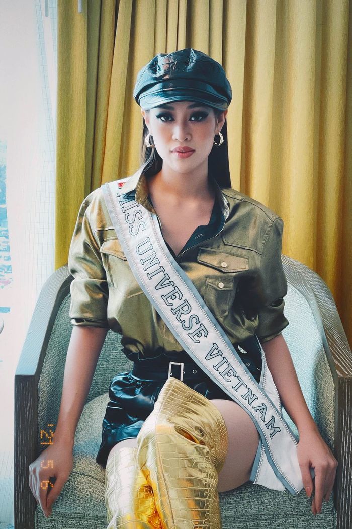 Khánh Vân đứng Top 1 người mặc đẹp nhất Miss Universe 2020