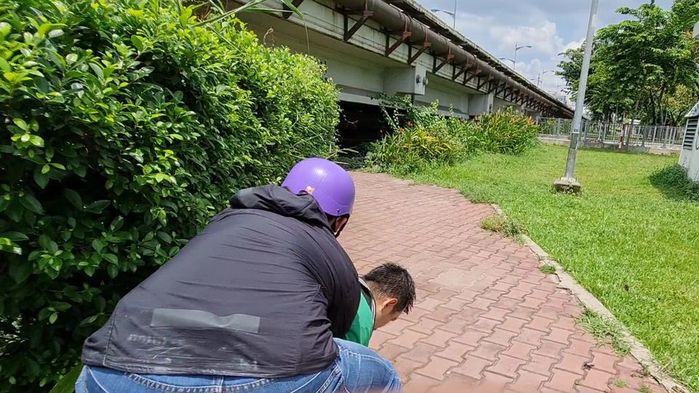 Cứu thanh niên rơi sông SG: Thất nghiệp 2 năm vì dịch chán nản mọi thứ