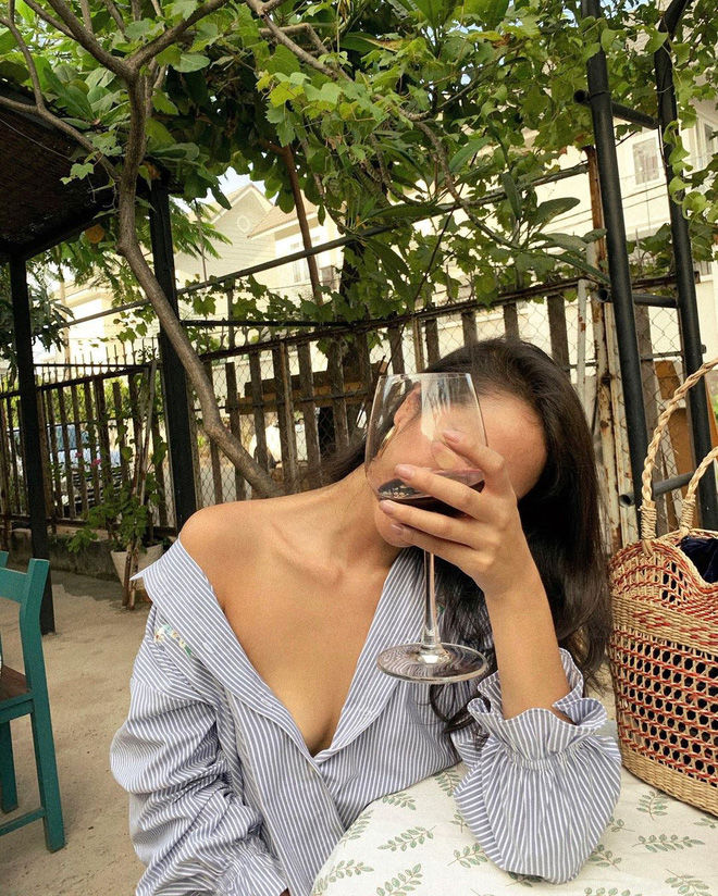 Nàng thơ” đóng MV Đen Vâu: Nhan sắc đậm chất điện ảnh
