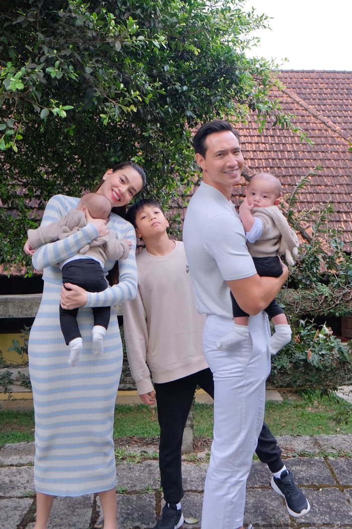 Lý do sao nữ sinh con vẫn chưa chịu cưới: Hòa Minzy đợi sinh 2 con