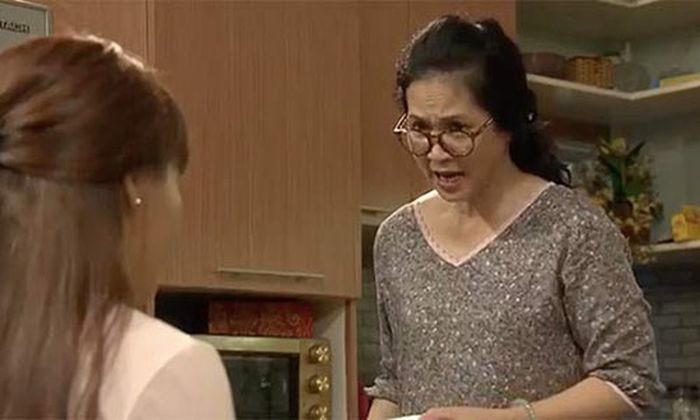 Mẹ chồng đưa 1 triệu bảo làm 10 mâm cỗ, dâu nói 1 câu khiến bà im bặt