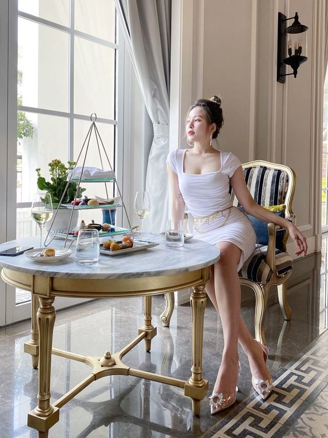 Hotgirl Trâm Anh: Nếu có đại gia nào ngỏ lời, tôi ok thôi