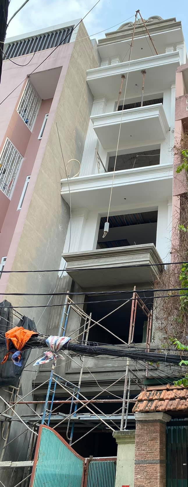 Nam diễn viên Cổng Mặt Trời xây nhà 6 tầng sau 20 năm tích góp