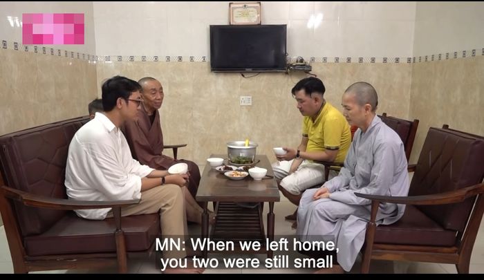 Nam diễn viên Vbiz đầu tiên có ba mẹ đều đi tu: bật khóc khi hội ngộ