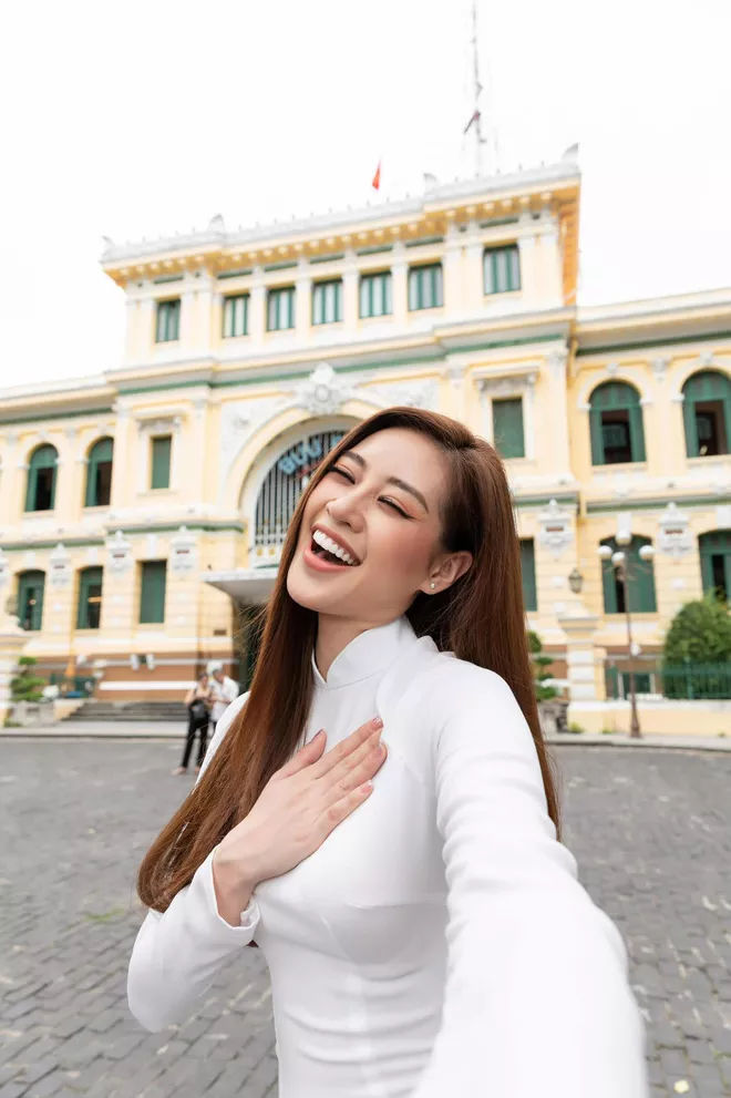 Hoa hậu Khánh Vân mắc kẹt ở Mỹ vì dịch chưa biết khi nào về nước