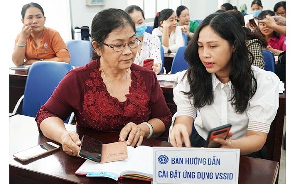 Từ 1/6/2021, người dân không cần mang bảo hiểm y tế đi khám chữa bệnh