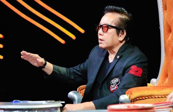 Những sao nam Việt đến 3 lần đò mới chịu yên bề gia thất