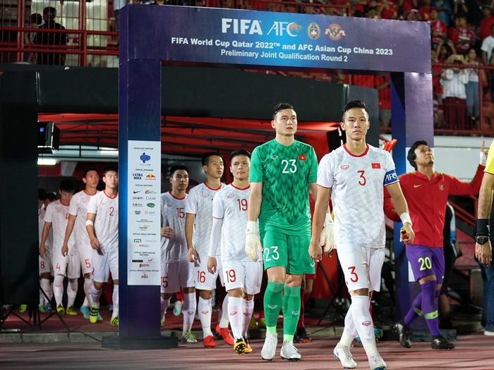 Đặng Văn Lâm mất suất ở vòng loại World cup 2022 vì thuộc diện F1