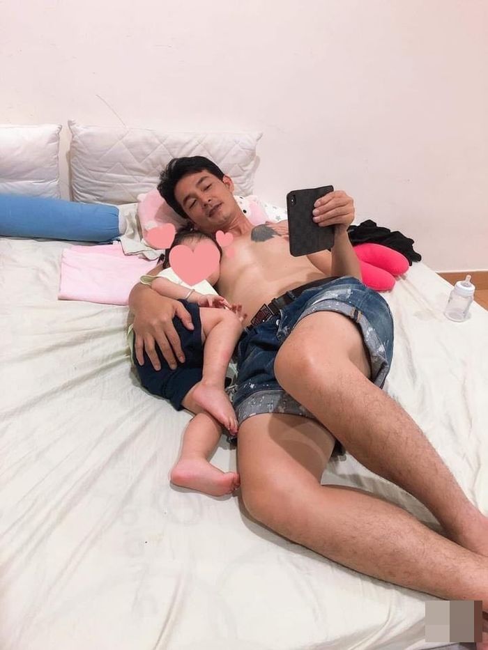 Quách Ngọc Ngoan vẫn giữ hình xăm Phượng Chanel sau khi chia tay