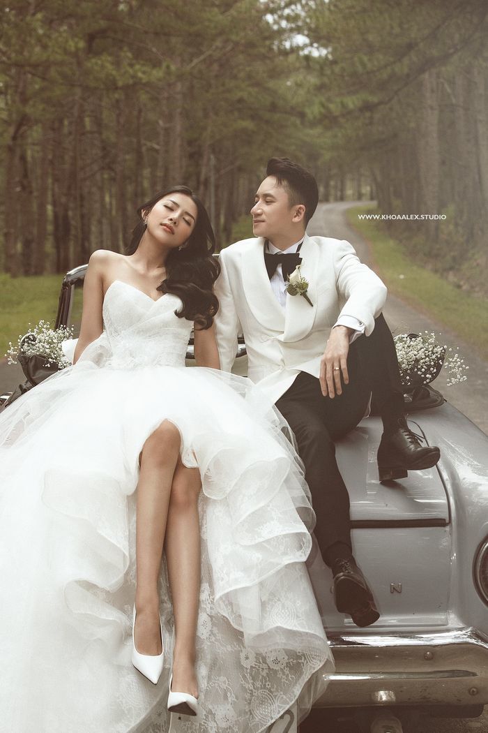 Quang Hà xin lỗi khán giả khi phải hoãn liveshow lần 2 để chống dịch