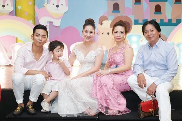 Sao Việt nhận quà khủng từ bố mẹ chồng: Don Nguyễn 2 miếng đất