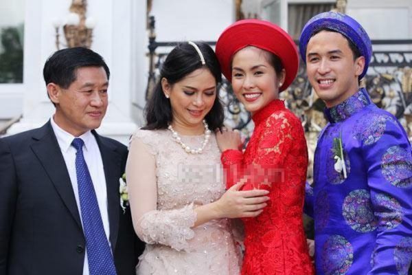 Sao Việt nhận quà khủng từ bố mẹ chồng: Don Nguyễn 2 miếng đất