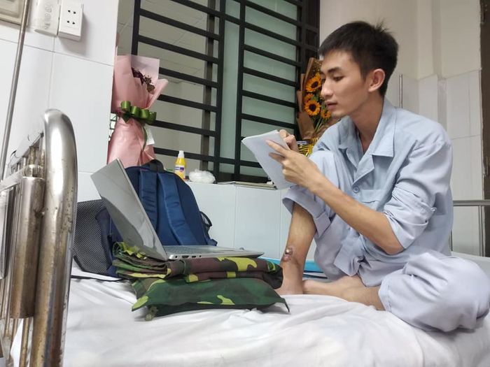 Nam sinh bị nan y giai đoạn cuối, lạc quan viết sách để đời