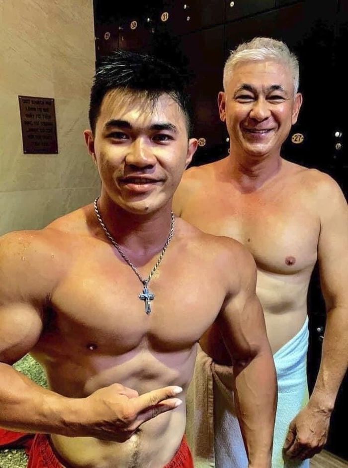 Thân hình săn chắc của lão Phật gia Tùng Yuki ở tuổi U60