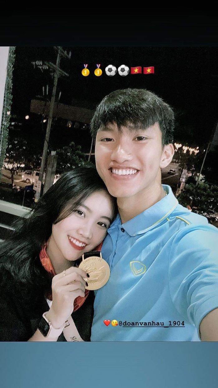 Tình cũ có bồ mới, phản ứng của dàn gái xinh: Huỳnh Anh Mừng cho anh