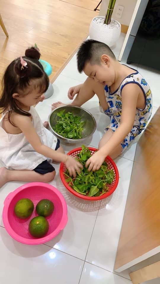 Không còn mẹ sề, Vy Oanh mang bầu lần 3 thon gọn nhờ bí quyết riêng