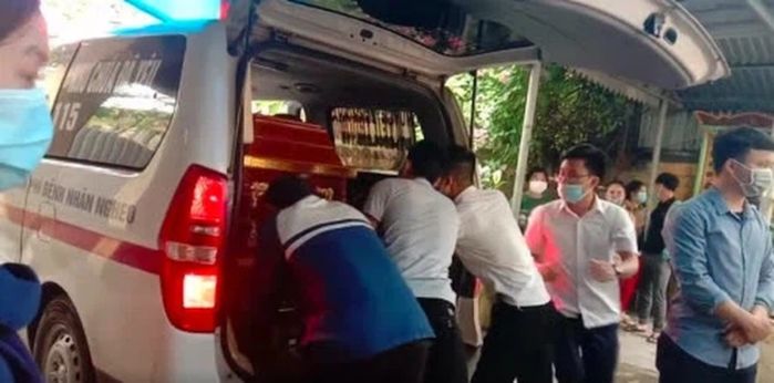 Xót xa tang lễ nam sinh Nghệ An không qua khỏi vì cứu 4 bạn đuối nước