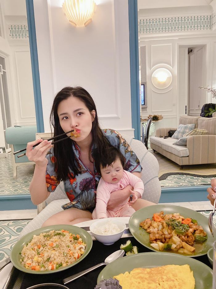 1001 địa điểm thả dáng xịn sò của ái nữ nhà Đông Nhi