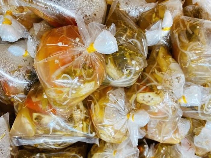 Sài Gòn: Thêm 9 địa điểm cơm từ thiện trong mùa giãn cách xã hội lần 2
