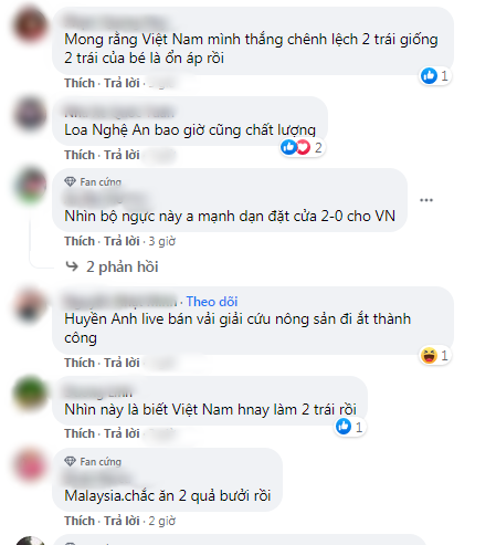 Bà Tưng comeback đỏ rực cổ vũ tuyển VN, tiên tri Malaysia hít khói