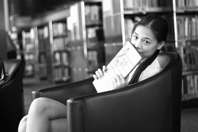Hình ảnh thời thiếu nữ mộc mạc như gái quê của vợ BTV Quang Minh