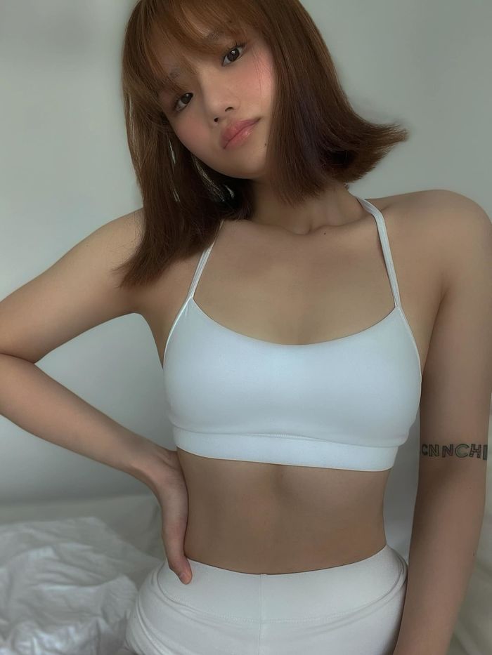 Bí mật đằng sau vóc dáng cô bé đô con của Miu Lê