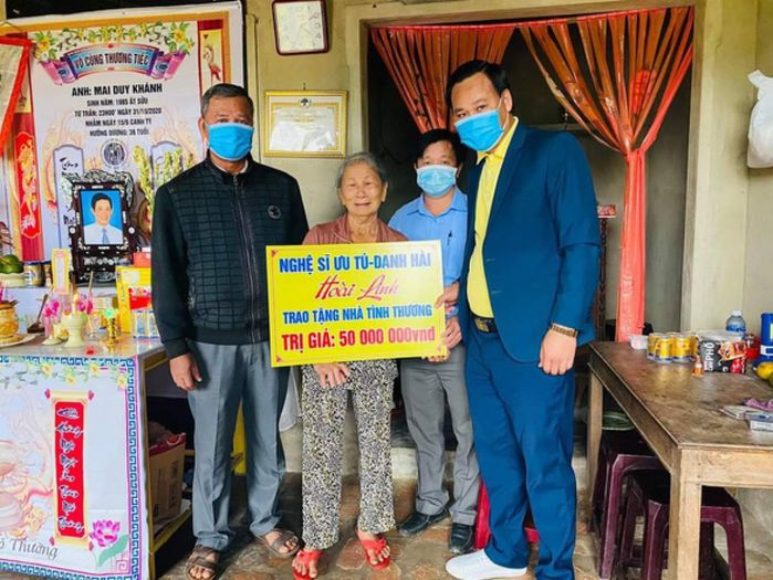 Bỏ ghế nóng, tưởng gì Hoài Linh cũng xài lại kế sách của sao Việt