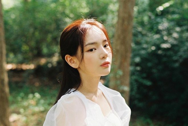 Bản sao của mỹ nhân Hàn: Truyền nhân Han So Hee là người mẫu tân binh