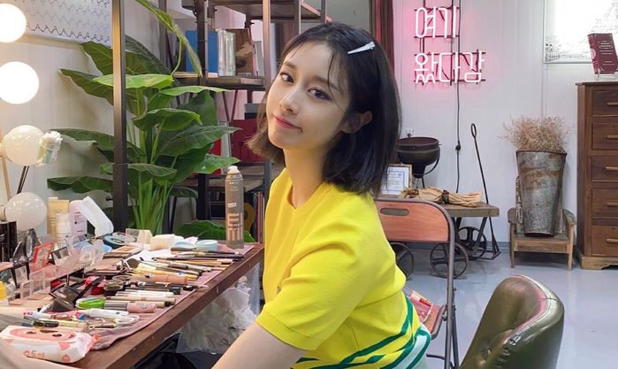 Bản sao của mỹ nhân Hàn: Truyền nhân Han So Hee là người mẫu tân binh