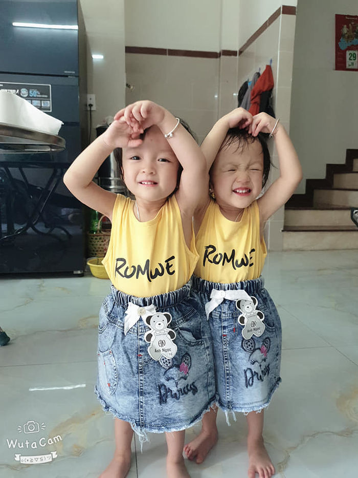 Sinh nhật 2 tuổi: Trúc Nhi - Diệu Nhi đã chạy nhảy, bi bô nói chuyện
