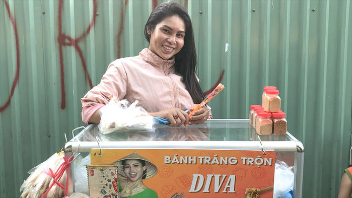 Cát Thy và những hiện tượng mạng hết thời: Đừng cố diễn nữa!
