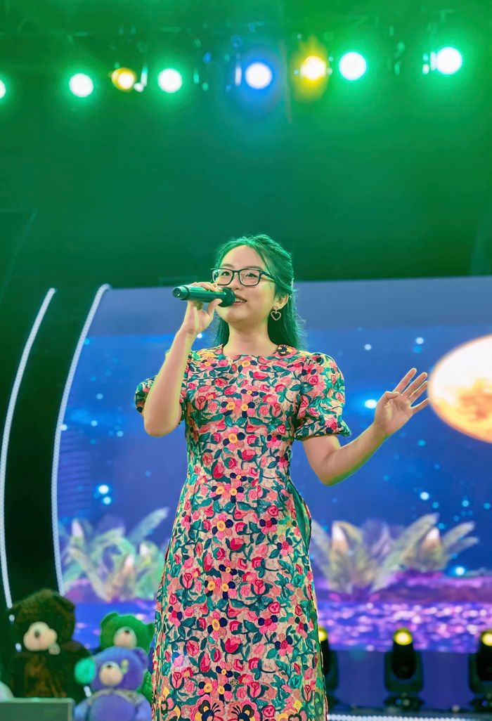 Cát xê của sao nhí: Hồ Văn Cường thua Phương Mỹ Chi đến 5 lần