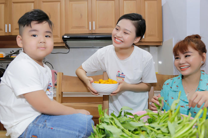 Cậu con trai út kín tiếng của Lê Giang: Chỉ mới 7 tuổi, quốc tịch Úc
