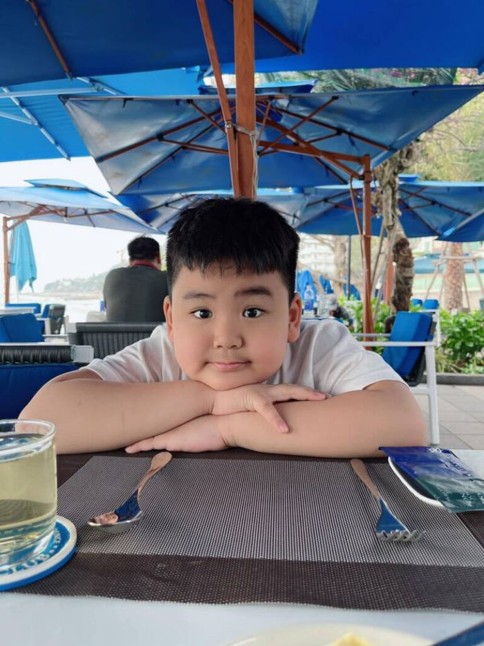 Cậu con trai út kín tiếng của Lê Giang: Chỉ mới 7 tuổi, quốc tịch Úc