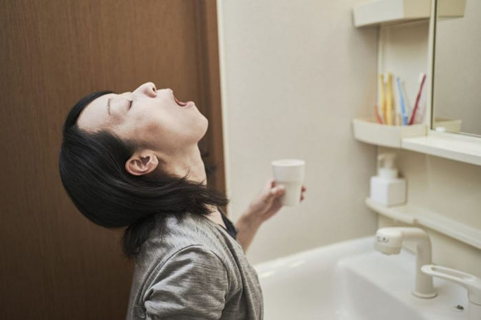 Chuyên gia chỉ cách súc miệng giúp bảo vệ đường hô hấp trong mùa dịch