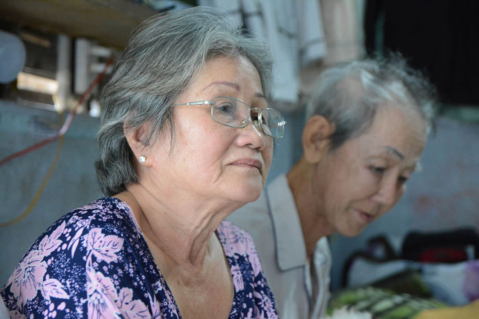 Cô đào chuyển giới lớn tuổi nhất Vbiz: Không nhà cửa ở tuổi 74