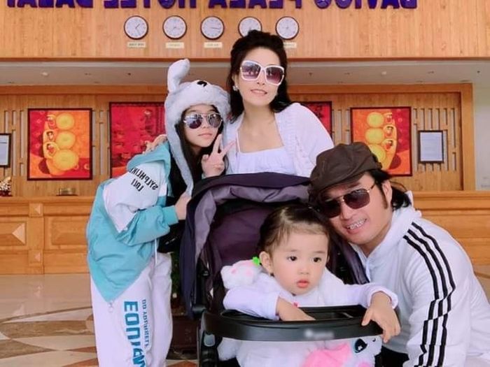 Con gái các nữ nghệ sĩ hài đình đám: Ái nữ nhà Kiều Oanh nói hơn mẹ